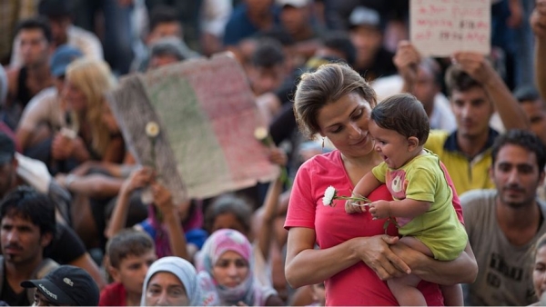البرلمان المجري يقر قانون 