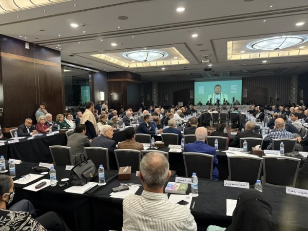 كيف أصبح المؤتمر القومي العربي ماركة مسجلة لإيران؟ - كلمة زعيم الحوثيين في جلسة "المؤتمر القومي العربي" بحضور قيادات قومية وناصرية تُثير السخرية والتندر