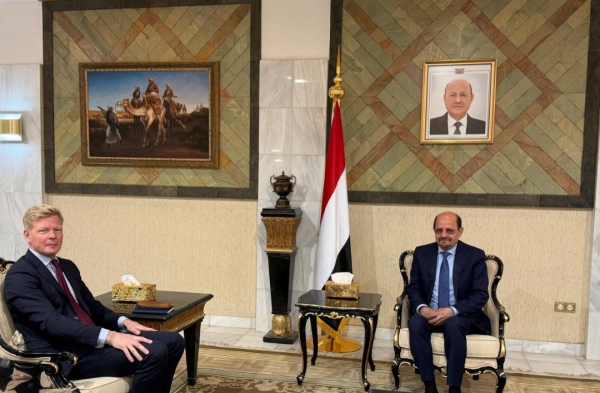 غروندبرغ يطلع الزنداني على نتائج اتصالاته وتحركاته الاخيرة بشأن السلام في اليمن