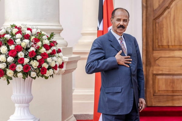 أحمد الشلفي يكتب عن تصريحات رئيس أريتريا.. هل تمثل إنذار متأخر لدول البحر الأحمر وعسكرة اليمن وبلقنة الصومال؟