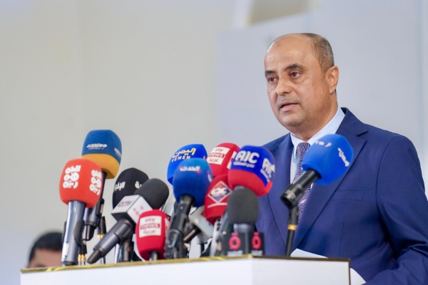 أعلن عن دعم اماراتي بمليار دولار.. - رئيس الحكومة: 2026 سيكون عاما للطاقة ولن نسمح بعودة الحلول المؤقتة