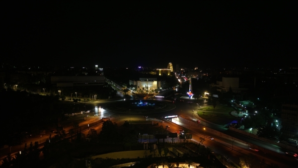 سوريا.. حظر تجوال ليلي بمدينة في درعا عقب إطلاق نار بمتجر