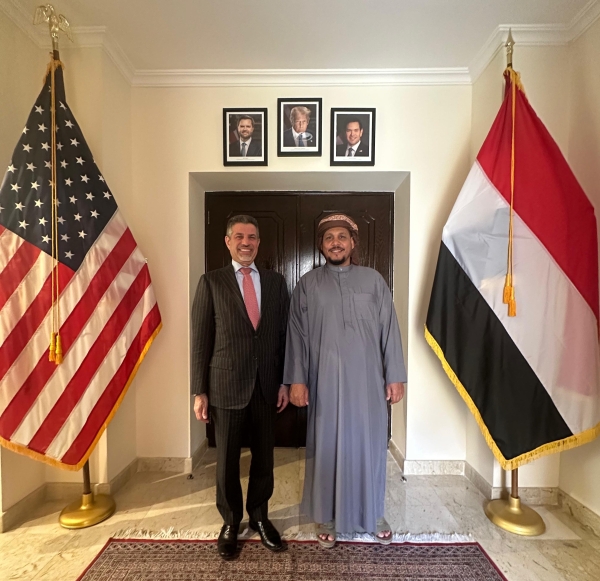 سفير أمريكا يبحث وضع سقطرى ومحافظ عدن يناقش أوروبا حول الخدمات