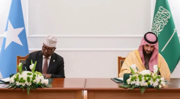 السعودية تواجه التحالف الإسرائيلي الإماراتي في الصومال وتتزعم محور الدول المناهضة للحركات الانفصالية
