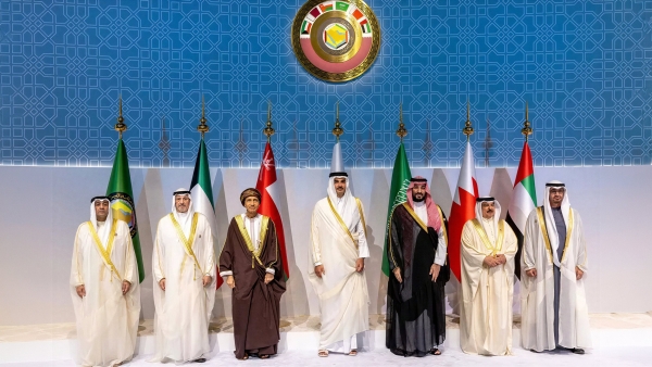 الخليج في متاهة الحرب.. كيف تحولت المنشآت الاقتصادية إلى ساحة المواجهة بين إيران وواشنطن؟