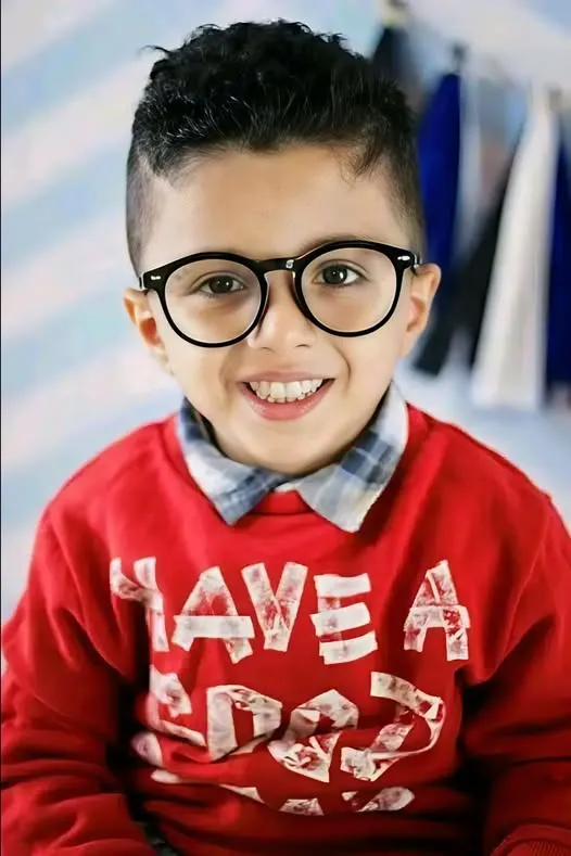 السيول تجرف طفلا في تعز والسلطات تقول إن الحاجز الشبكي فُتح من قبل الأهالي