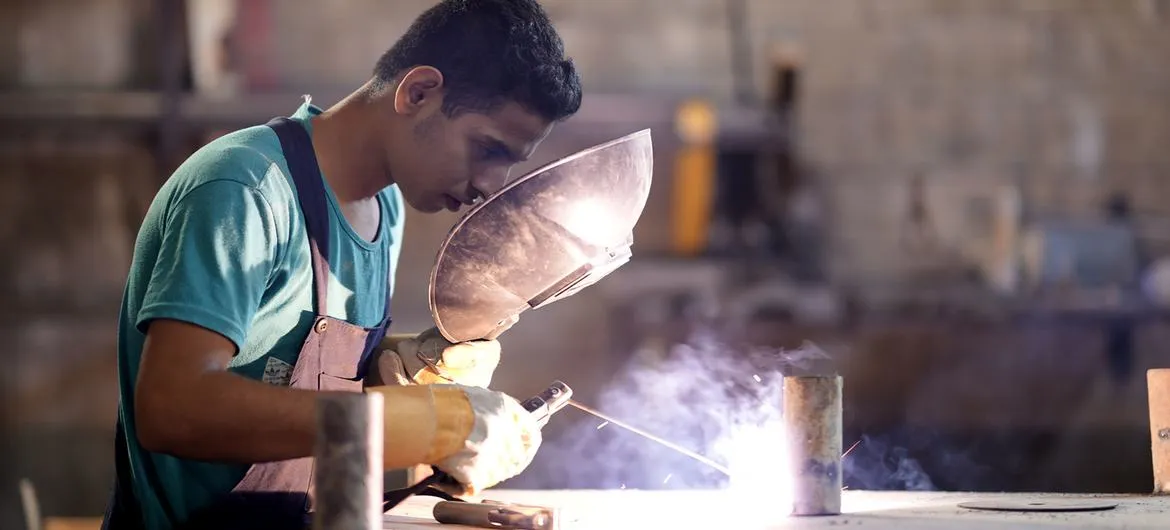 منظمة العمل: 840 ألف وفاة سنوياً بسبب ضغوط العمل والمخاطر النفسية