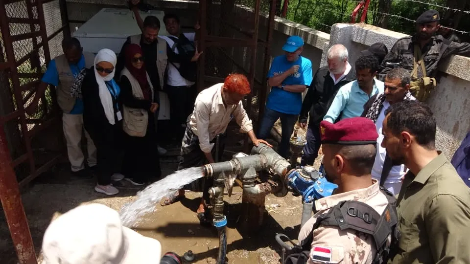 تعز.. تدشين مشروع إعادة تأهيل عشرة آبار للمياه