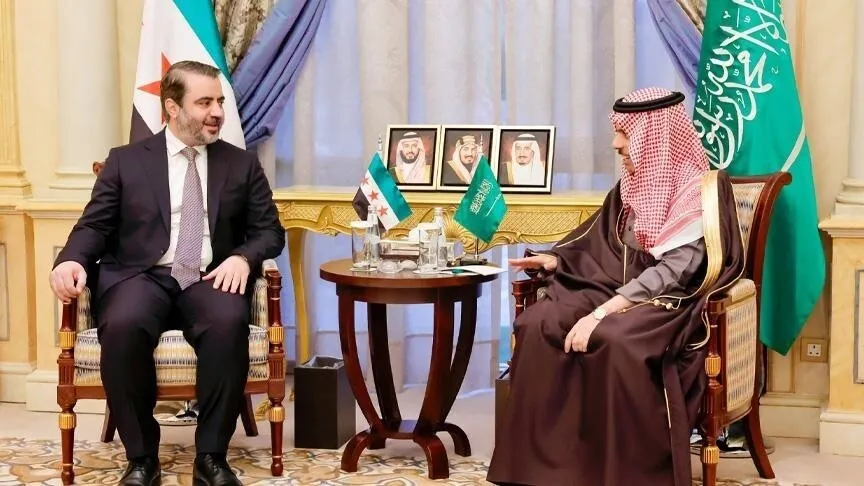 وزيرا خارجية سوريا والسعودية يبحثان تطورات الإقليم وعلاقات البلدين