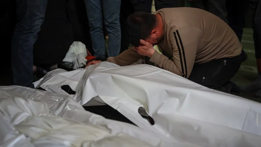 غزة.. 16 قتيلا في 48 ساعة يرفعون حصيلة الإبادة إلى 72 ألفا و819