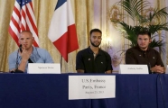 فرنسا تكرم أمريكيين وبريطانيا ساهموا في التغلب على مسلح داخل قطار