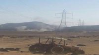 مليشيات الحوثي تقصف الفريق الهندسي المكلف بإصلاح أبراج الكهرباء بمأرب بثلاثة صواريخ (صورة)
