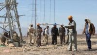 محافظ صنعاء يوجه بسرعة إصلاح أبراج وخطوط الكهرباء بمديرية نهم