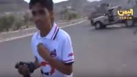 شاهد فيديو لحظة استشهاد مصور وإصابة عدد آخر برصاص مليشيا الحوثي بجبهة الضباب بتعز
