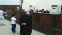 «قاضي العدوة» يرفض إيداع أصغر متهم «القفص» ويأمر بجلوسه على «مقاعد الإعلام»