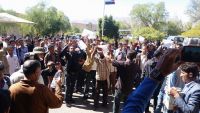 جامعة صنعاء.. رفض طلابي لإقامة الامتحانات واستمرار الإضراب الشامل  (صور)