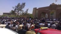 الحوثيون يجبرون طلبة جامعة صنعاء على دخول قاعات الامتحانات ويستبدلون أسئلة عدد من الأقسام