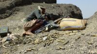 تعز.. مدفعية الجيش الوطني تستهدف مواقع الحوثيين في الصيار والحود