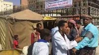 هيئة مستشفى الثورة بتعز تفتح خيمة طبية أمام شركة النفط