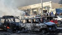 قطر تعلن إصابة مسؤول وتضرر سفارتها بانفجار مقديشو