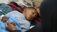 الأمم المتحدة توقف مساعداتها إلى اليمن جراء إغلاق المنافذ