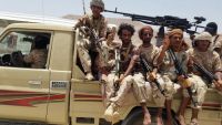 قوة أمنية بشبوة تواصل احتجاز 24 شاحنة إغاثة كويتية لليوم الثالث