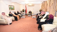 هادي يلتقي رئيس البرلمان العربي وعددا من السفراء