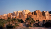 "مانهاتن الصحراء": الحرب في اليمن تعرض ناطحات السحاب القديمة للخطر (ترجمة خاصة)
