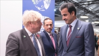 أمير قطر يبحث مع رئيس وزراء بريطانيا التطورات الإقليمية والدولية