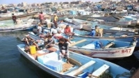 رويترز: التحالف يجبر الصيادين على العمل في المياه الضحلة بالحديدة