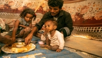 الأغذية العالمي يعلن تقليص المساعدات الغذائية على 13 مليون يمني