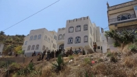الحوثيون يحجزون منزل قيادي إصلاحي في إب
