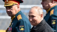 فورين أفيرز عن "انقلاب الكرملين".. كيف أحكم بوتين وأجهزته الأمنية قبضتهم على روسيا؟