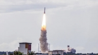 الصاروخ أريان 6 الأوروبي ينطلق في رحلته الأولى للفضاء