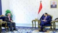 رئيس الوزراء يناقش مع ممثل الأمم المتحدة للطفولة الانتهاكات الحوثية بحق المنظمات