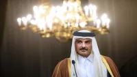 أمير قطر وسلطان عمان يؤكدان أهمية الحل الدبلوماسي بشأن مضيق هرمز